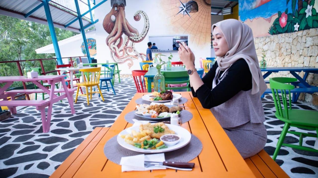 Baron Lighthouse Cottage & Eatery מראה חיצוני תמונה